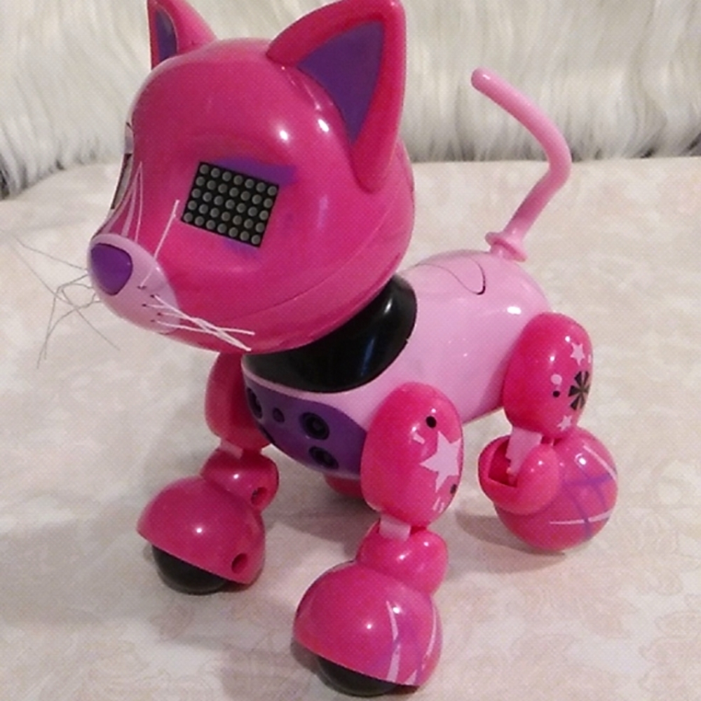 GUC Robot Singing & Purring Kitty Cat